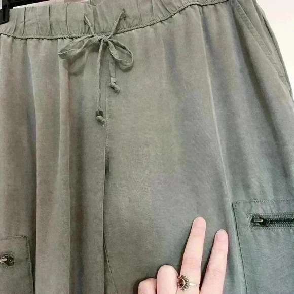 Banana Republic Factory Tencel Soft Cargo Pant Joggers | Steel Green Small - Picture 7 of 10